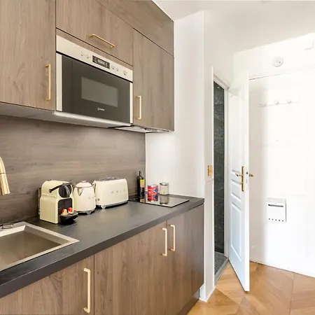 Appartement Beautiful Balcony - Near Place Vendôme&opéra *