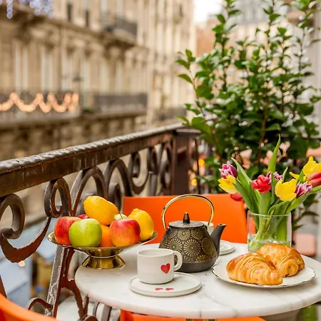 Beautiful Balcony - Near Place Vendome & Opera * パリ